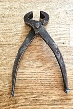 Antique c1900-1940 Farrier Horseshoe Nail Pulling Pincers Blacksmith Tool