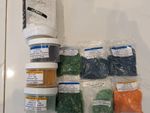 GLASS FUSING - WHITE FINE FRIT LGE + TUB /BAGS  COLOURS , FRIT  POWDERS - LOT 5