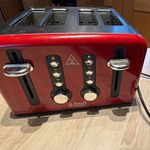 Russell Hobbs 4-Slice Toaster Red/Black Stainless Steel 1500W Defrost Reheat