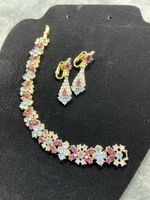 Vintage Crown Trifari Purple Lavender Rhinestone Necklace Earring Jewelry Set