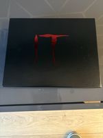 Official IT Pennywise Guaranteed Hit Warner Brothers Card Set