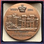 France 2015 Queen Elizabeth II Royal Visit Large 370 Gms Bronze Medal Paris Mint