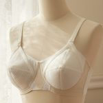 VINTAGE *NEW* 1960's Super-Form Women's Cream Bullet Bra Size 34C