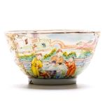 Chinese Porcelain Cup Mandarin Rose Gilt Garden Chicken Scene Qing Qianlong 18C
