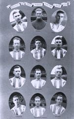 BRIGHTON & HOVE ALBION FOOTBALL TEAM PHOTO 1932-33 SEASON