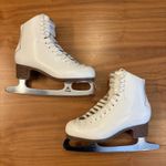 Jackson Artiste Adult Ice Skates junior size 2 Uk White Good Condition