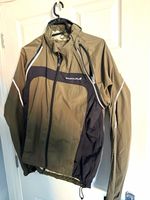 Endura Men's Cycling Rain Jacket Green/Black M Full Zip Mesh Lined Pockets
