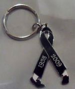 *NEW* Michael Jackson farewell remembrance ribbon enamel keyring, keychain.