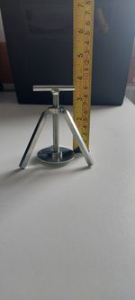 TRIPODS SCREED-ZINC PLATED-BOX OF 10-FOR USE ON RESIN FLOORS