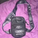 Nike Air Max Neck Pouch Crossbody/Shoulder Bag Black/Grey Logo Strap
