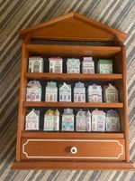 Brooks & Bentley Lennox Spice Village  - Set and Rack  with 17  Houses