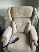 Rise And Recline Electric Chair