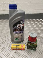 ROCKOIL 10/40 ENGINE OIL,FILTER,SPARK PLUG ,SERVICE KIT FOR SUZUKI RV125 VANVAN