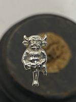 ANTIQUE LINCOLNSHIRE IMP HAT PIN (B160)
