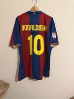 Barcelona 07/08 Home Shirt Ronaldinho XL