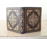 1850s MINIATURE ANTIQUE BOOK, STUNNING FINE BINDING. NEAR FINE CONDITION 