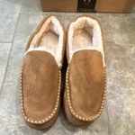 Men's Moccasin Slippers Faux Suede Lined Brown US MENS 12 Comfort
