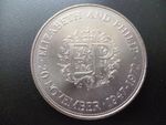1972 CROWN COIN ISSUED TO COMMEMORATE  SILVER WEDDING OF ELIZABETH AND PHILIP.