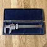 Brown and Sharpe no 570 vernier calipers inside /outside measuring