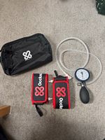 The Occlusion Cuff Manual Analog Blood Pressure Kit 2 Cuffs Gauge Pump Case