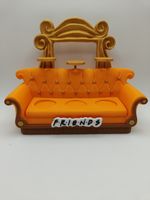 Friends logo Sofa for McDonalds Friends figures