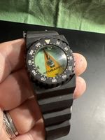 Scubapro Wrist-Mounted Dive Compass Seems To Point North Above Water!!