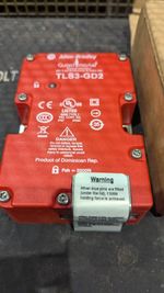Allen Bradley 440G-T27134 Guard lock Switch TLS3-GD2 Power To Release 24V ACDC