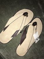 Zara Sold Out sandals size 8