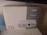 Acer H6517ABD Full HD Projector – Excellent Condition - 10 mins of use