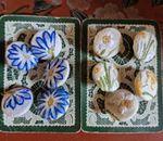 Set Of 10 Vintage Fabric Covered Buttons. 2 Designs Of Floral Fabric.  1" Wide.