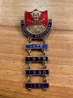 Vintage Oxford Cheetahs Speedway Enamel Badge 1978 Shield with 1979-1981 Year Ba