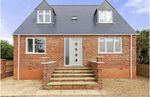 4 Bedroom 5 Bed Detached House Sleeps Up To 10 Boston Lincolnshire Pets Allowed