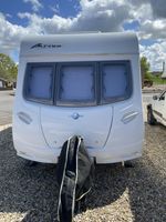 Lunar Ariva Caravan 2008 2 Berth With Awning Motor Mover And New Leisure Battery