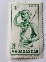 Madagascar 1940s 10c Danseur du Sud Warrior Green Stamp Hinged RefN7