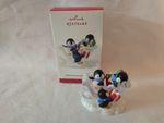 Hallmark 2014 Present Packing Penguins