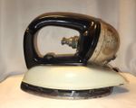 VINTAGE METAL PARAFFIN TILLEY IRON MODEL NO DN 250 BRITISH PATENT 52417 ENGLAND