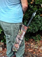 Archery Arrow Quiver Adjustable Hip/Back Quiver - Camouflage - UK Seller