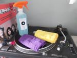 VINYL RECORD CLEANING FLUID. 500m WITH 2 x MICRO-FIBRE CLOTHS + APPLICATOR.