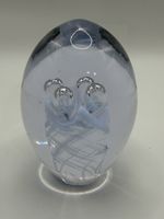 Paperweight Vintage MCM Egg shaped bubbles & swirls inside Excellent condition