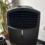 Honeywell Portable Air Conditioner, Black, Timer, Sleep Mode, Swing. On offer