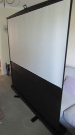Luxburg 80 Inch Floor Pull-up Projector Screen 16:9