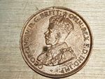 1911 George V Half Penny Coin - AUNC Condition - London RB - 8 Pearls & Diamond