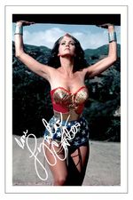 LYNDA CARTER WONDER WOMAN SIGNED PHOTO PRINT AUTOGRAPH