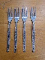 4 X Stainless Steel Cake Forks Embossed Flower Pattern