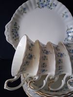 ROYAL ALBERT MEMORY LANE X 13 PIECE TEA SET TRIOS X 4 + CAKE PLATE SPARES (23B)