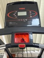 York t101 Treadmill, Electric,  Folding, Console Display