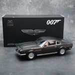 XiaoGuang 1/18 ASTON MARTIN V8 007 Movie edition Metal Diecast Model Car Gifts