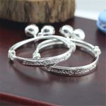 2pcs Children Baby Girls Boys Toddlers Adjustable Silver Bracelet Small Bell