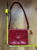 Red vintage hand / shoulder bag 60s/70s, vinyl, leatherette, faux leather, MOD