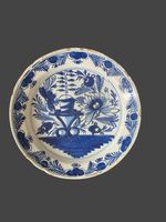 Large 18th Century Delftware Blue & White Deep Dish Charger c.1760 Floral Vase